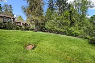 312 Hunington Ave, Eugene, OR 97405 - Photo 33