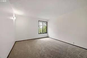 312 Hunington Ave, Eugene, OR 97405 - Photo 21