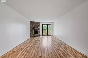 312 Hunington Ave, Eugene, OR 97405 - Photo 11