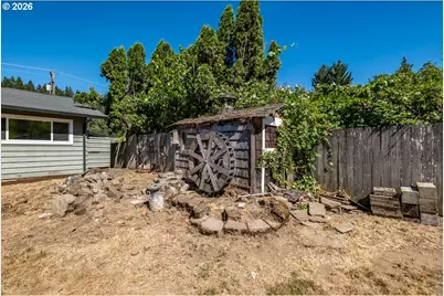 1012 S Water St, Silverton, OR 97381 - Photo 37