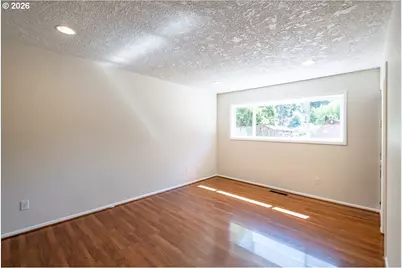 1012 S Water St, Silverton, OR 97381 - Photo 19