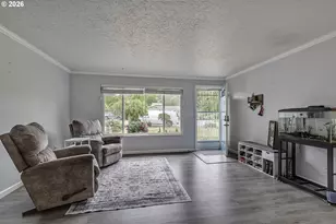 1495 SE Evelyn Ct, Gresham, OR 97080 - Photo 5