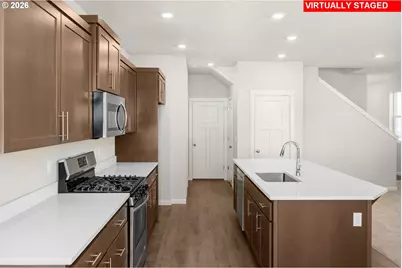 9150 SW Vermillion Dr, Tualatin, OR 97062 - Photo 5