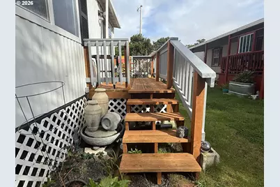 955 NE Mill St #A7, Waldport, OR 97394 - Photo 27