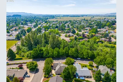 2255 NW Horizon Dr, McMinnville, OR 97128 - Photo 43