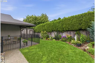 2402 SE Balboa Dr, Vancouver, WA 98683 - Photo 33