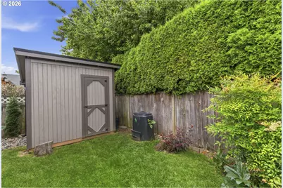 2402 SE Balboa Dr, Vancouver, WA 98683 - Photo 35