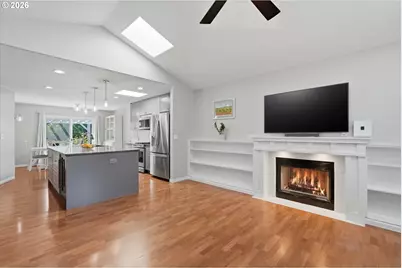 3001 N Center St, Newberg, OR 97132 - Photo 5