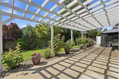 3001 N Center St, Newberg, OR 97132 - Photo 25