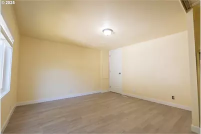 2031 NE Kennedy Cir #29, Keizer, OR 97303 - Photo 11