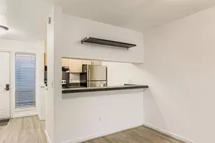 1535 SW Clay St, Portland, OR 97201 - Photo 5