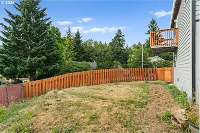 10722 SE Lexington St, Portland, OR 97266 - Photo 43