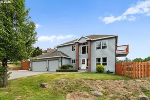 10722 SE Lexington St, Portland, OR 97266 - Photo 3