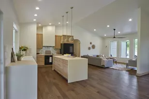 312 Little Valley Ln, Castle Rock, WA 98611 - Photo 7