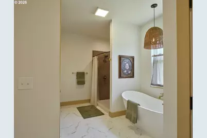 312 Little Valley Ln, Castle Rock, WA 98611 - Photo 25