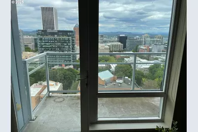 1500 SW 11th Ave #2404, Portland, OR 97201 - Photo 21