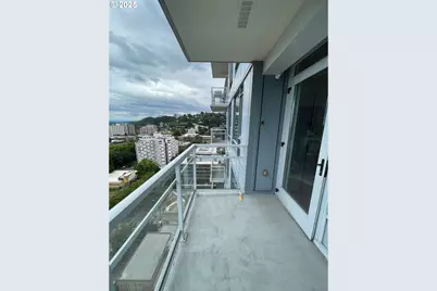 1500 SW 11th Ave #2404, Portland, OR 97201 - Photo 23
