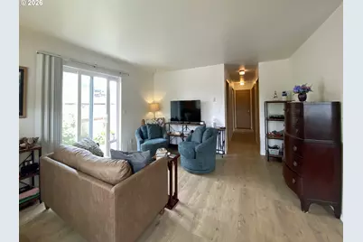 713 Pioneer Rd, Brookings, OR 97415 - Photo 3