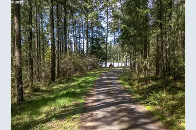 18675 SW Forest Park Rd, Hillsboro, OR 97123 - Photo 15