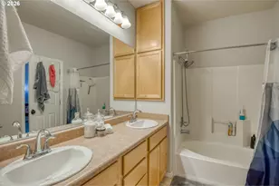 4555 Summerlinn Way, West Linn, OR 97068 - Photo 17