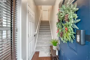 4555 Summerlinn Way, West Linn, OR 97068 - Photo 5