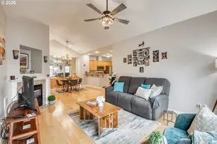 4555 Summerlinn Way, West Linn, OR 97068 - Photo 7