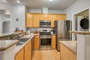 4555 Summerlinn Way, West Linn, OR 97068 - Photo 15