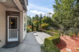 581 NW Cambray Pl, Beaverton, OR 97006 - Photo 43