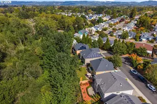 581 NW Cambray Pl, Beaverton, OR 97006 - Photo 5