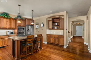 581 NW Cambray Pl, Beaverton, OR 97006 - Photo 13