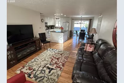 1753 Jansen Way, Woodburn, OR 97071 - Photo 3