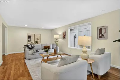 12715 NE 7th Pl, Vancouver, WA 98684 - Photo 9