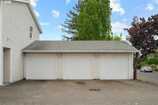 18220 SE Pine St, Portland, OR 97233 - Photo 3