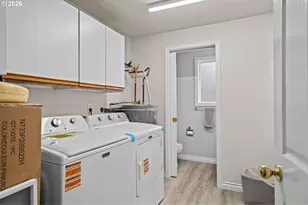 18220 SE Pine St, Portland, OR 97233 - Photo 7