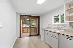 21637 SE Ash St, Gresham, OR 97030 - Photo 9