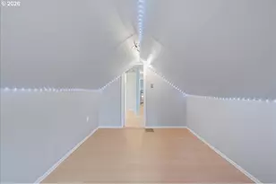 552 SE 32nd Ave, Hillsboro, OR 97123 - Photo 23