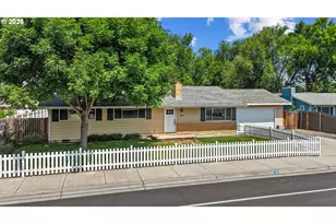 4349 SW Quinney Ave, Pendleton, OR 97801 - Photo 3