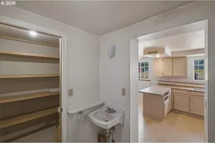 1290 Riggs Hill Rd, Sweet Home, OR 97386 - Photo 13