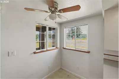 1290 Riggs Hill Rd, Sweet Home, OR 97386 - Photo 13