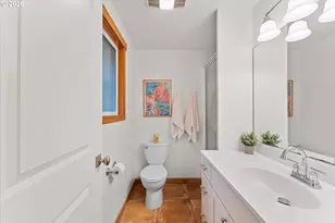 5271 Chinook Ct, Lake Oswego, OR 97035 - Photo 21