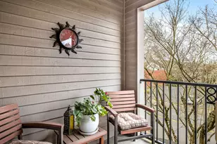 210 NE 5th St, Gresham, OR 97030 - Photo 23