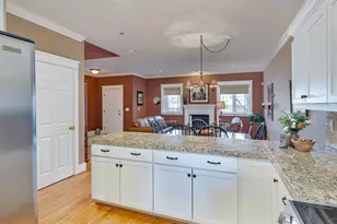 210 NE 5th St, Gresham, OR 97030 - Photo 17