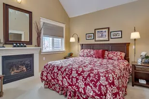 210 NE 5th St, Gresham, OR 97030 - Photo 21