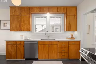 4203 NE 32nd Pl, Portland, OR 97211 - Photo 13