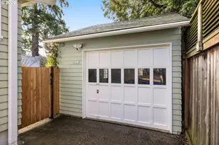 4203 NE 32nd Pl, Portland, OR 97211 - Photo 31