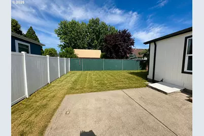 20983 Brentwood Ct, Donald, OR 97020 - Photo 17