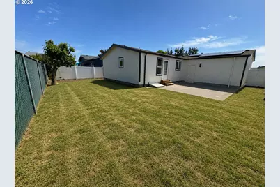 20983 Brentwood Ct, Donald, OR 97020 - Photo 19