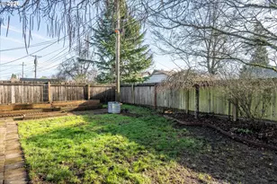 1343 Piedmont St, Springfield, OR 97477 - Photo 21