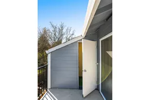 10820 SW Meadowbrook Dr, Portland, OR 97224 - Photo 23