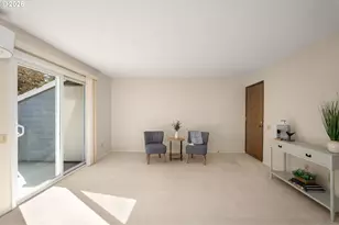 10820 SW Meadowbrook Dr, Portland, OR 97224 - Photo 7